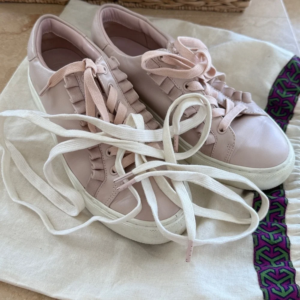 TORY BURCH RUFFLE SNEAKER Pink Leather Size 7.5